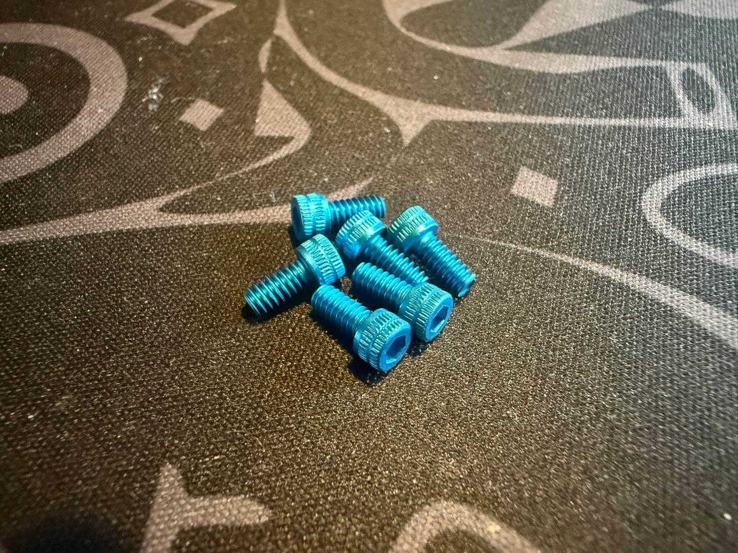 4-40 x 1/4 Cap Head - Blue