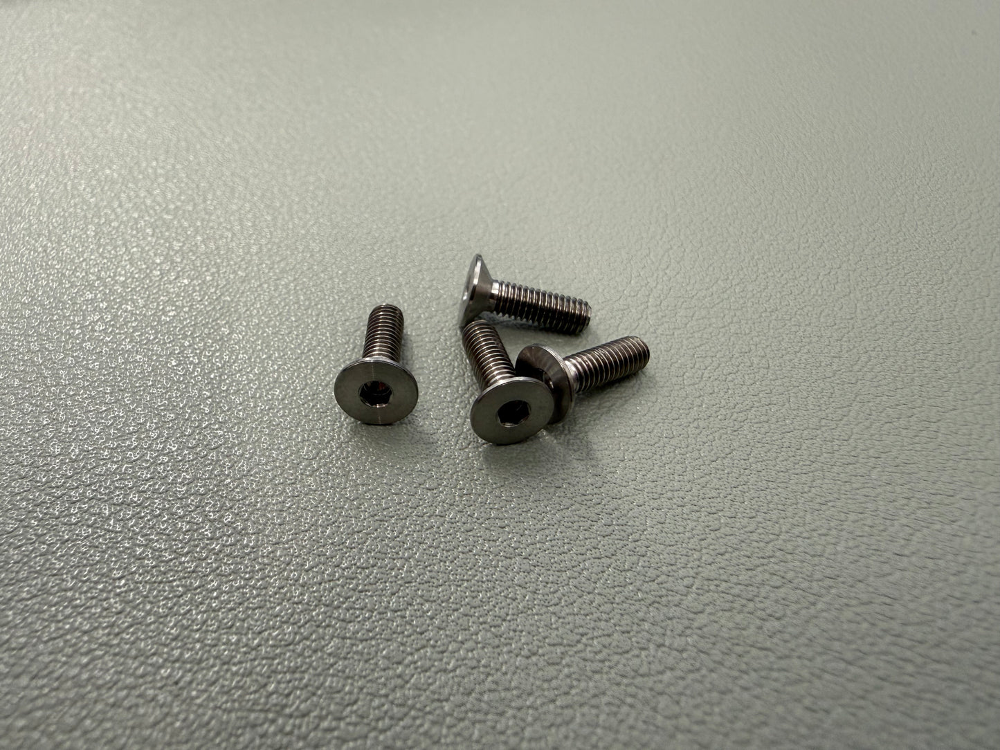 Countersunk - 10mm M3