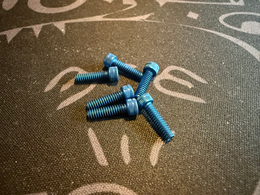 4-40 x 7/16 Cap Head - Blue