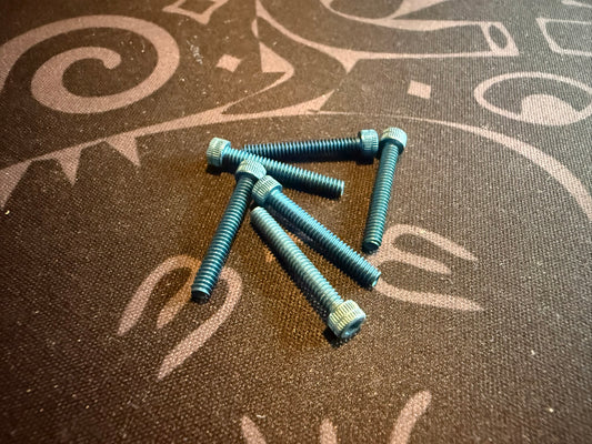 4-40 x 13/16 Cap Head - Blue