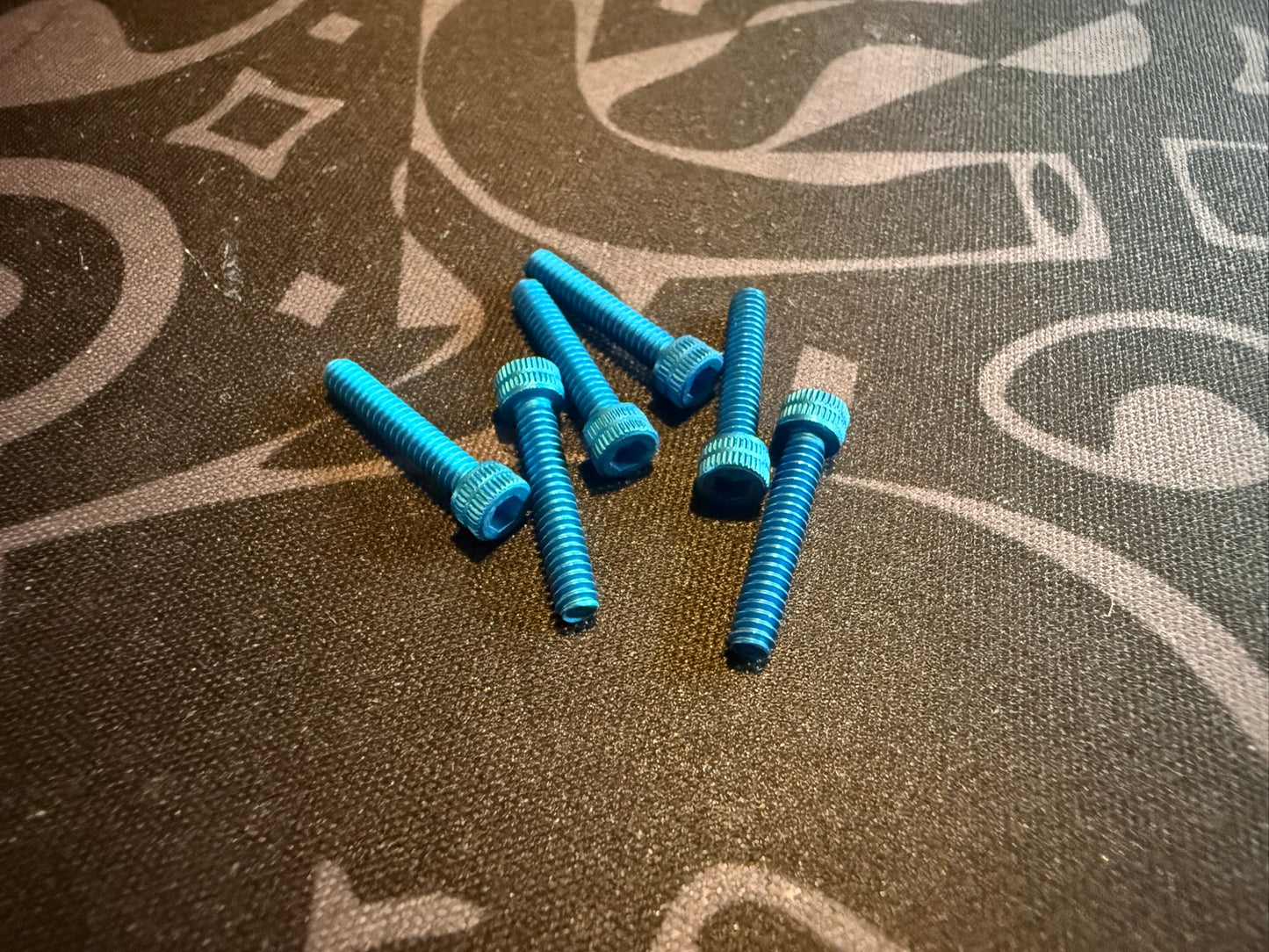 4-40 x 5/8 Cap Head - Blue