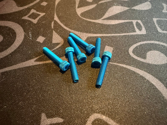 4-40 x 5/8 Cap Head - Blue