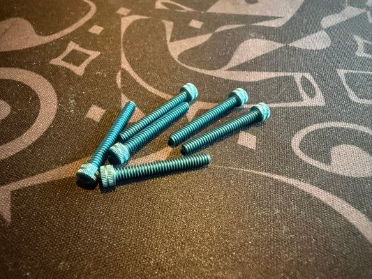 4-40 x 7/8 Cap Head - Blue