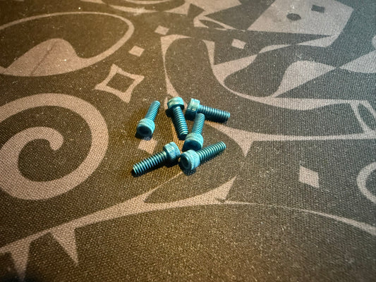 4-40 x 3/8 Cap Head - Blue