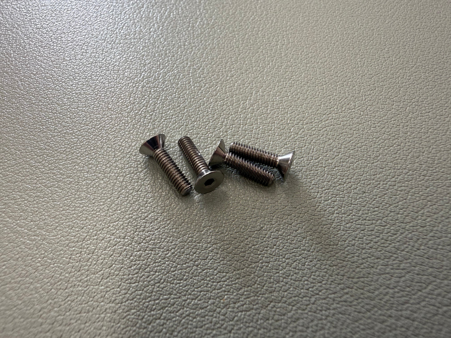 Countersunk - 10mm M2.5
