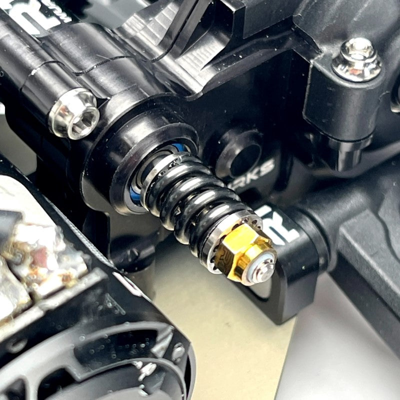 R1 WURKS – TITANIUM SLIPPER SPRING ADAPTER SET – PR (AE B7, B6, T6, SC6)