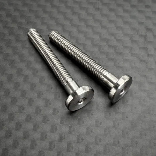 R1 WURKS – TITANIUM M3 X 22MM LOW PROFILE UPPER SHOCK MOUNT BUTTON HEAD SCREWS (2 PCS)
